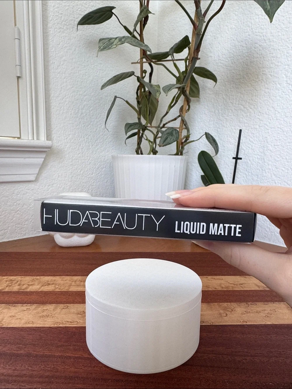 HUDA BEAUTY Liquid Matte Lipstick - Sweet Talker